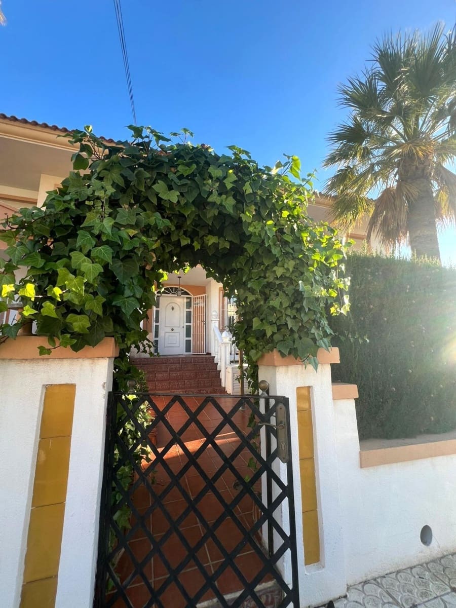 4 sypialnia Dom na sprzedaż w Villamartin - 229 000 € (Ref: 9743102)