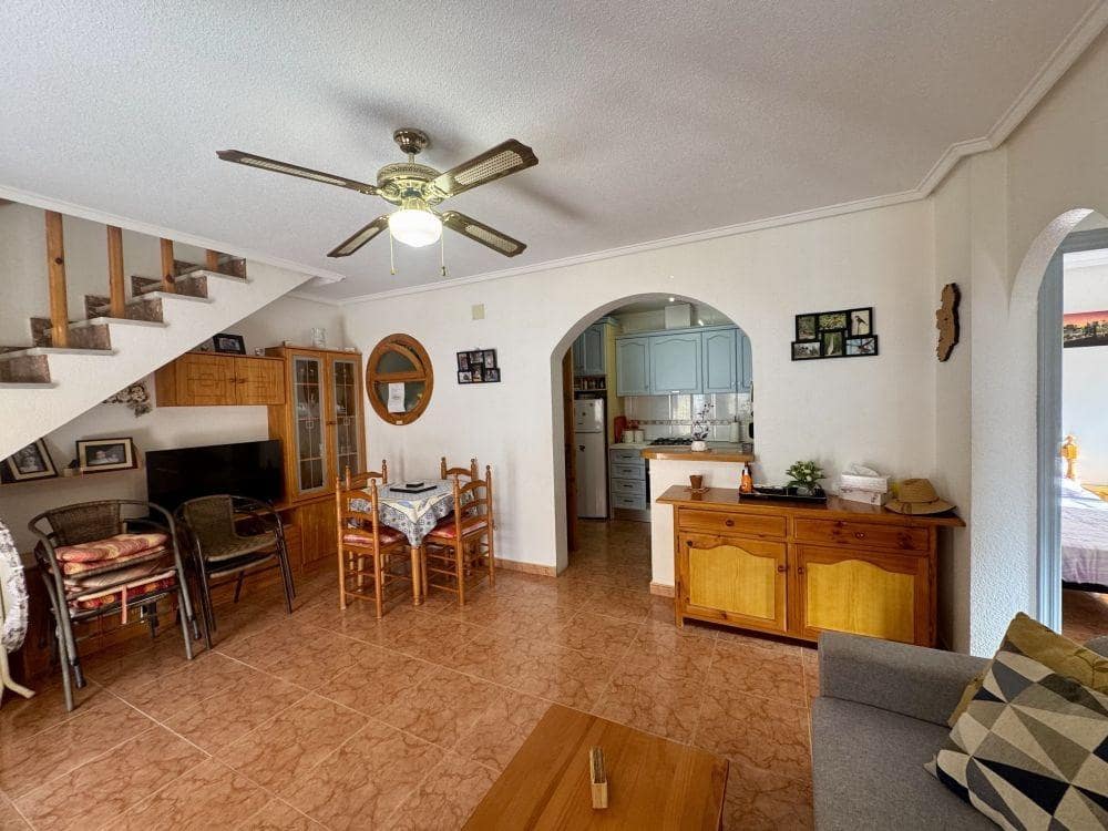 3 sovrum Radhus till salu i Orihuela Costa - 189 995 € (Ref: 9778078)