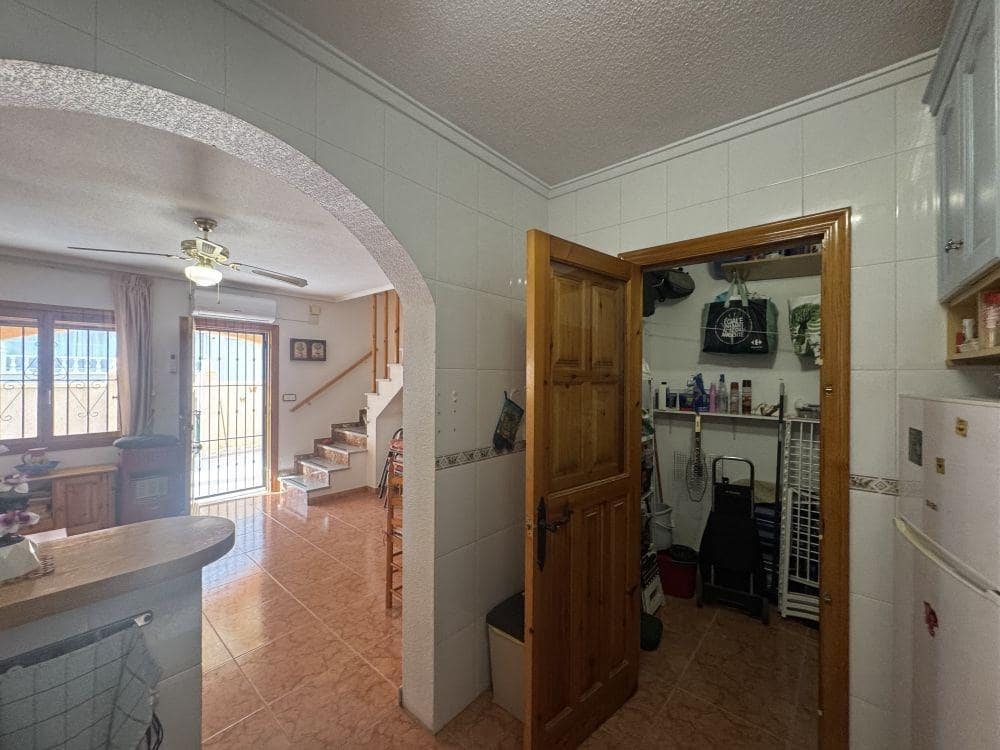 3 sovrum Radhus till salu i Orihuela Costa - 189 995 € (Ref: 9778078)