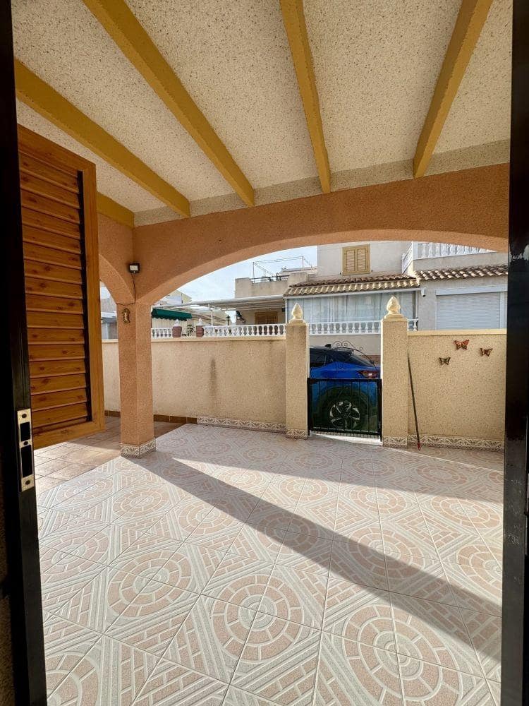 3 sovrum Radhus till salu i Orihuela Costa - 189 995 € (Ref: 9778078)