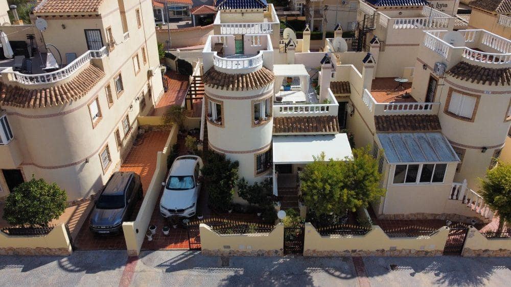 3 Zimmer Villa zu verkaufen in Orihuela Costa - 224.995 € (Ref: 9804264)