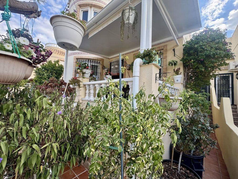 3 Zimmer Villa zu verkaufen in Orihuela Costa - 224.995 € (Ref: 9804264)