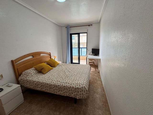 Apartamento de 2 habitaciones en Cabo Roig, Orihuela en venta con garaje - 185.000 € (Ref: 9806442)