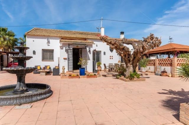 4 bedroom Villa for sale in Daya Nueva with garage - € 595,000 (Ref: 9813303)
