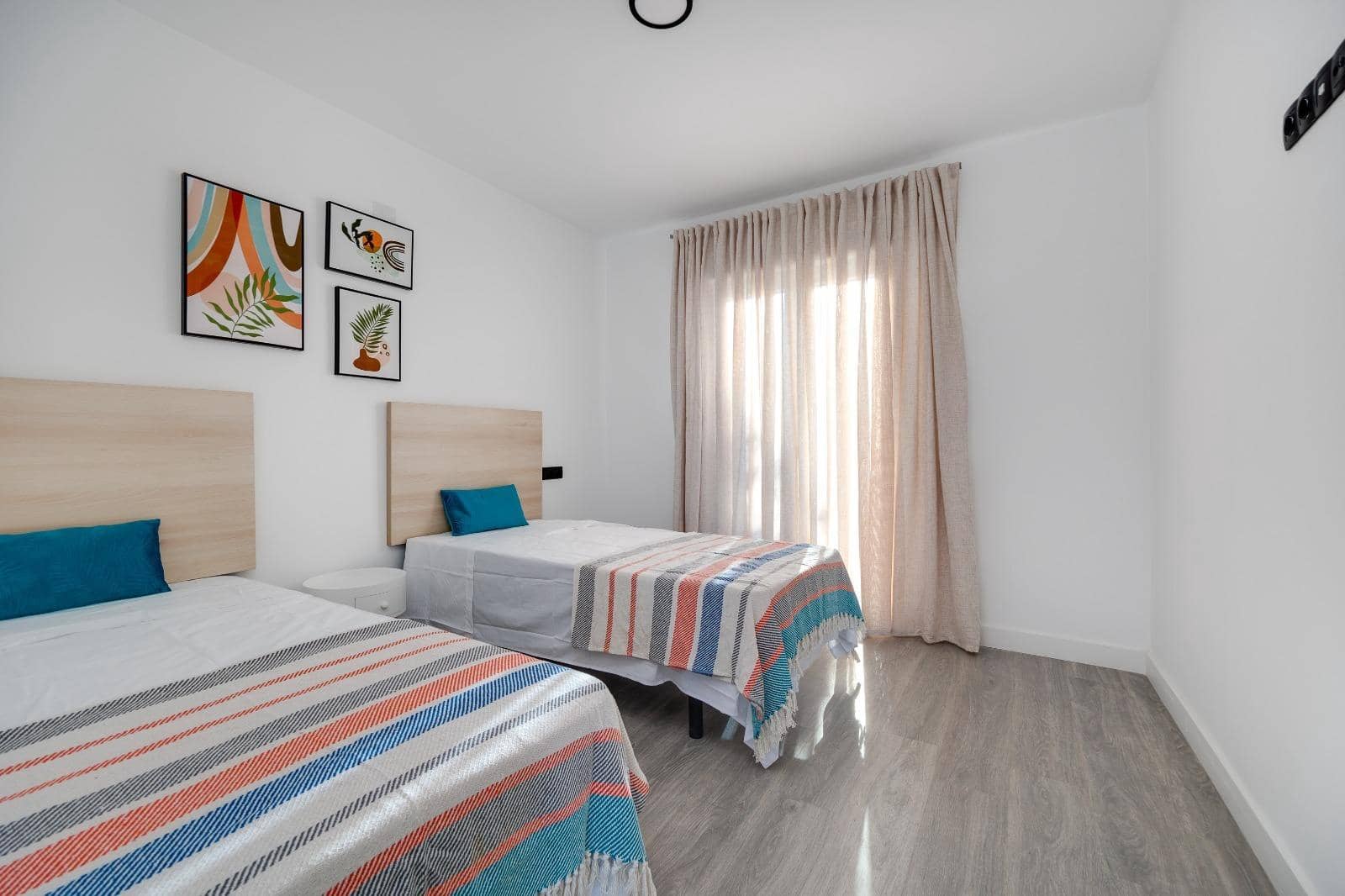 4 slaapkamer Villa te koop in San Luis met garage - € 400.000 (Ref: 9813304)