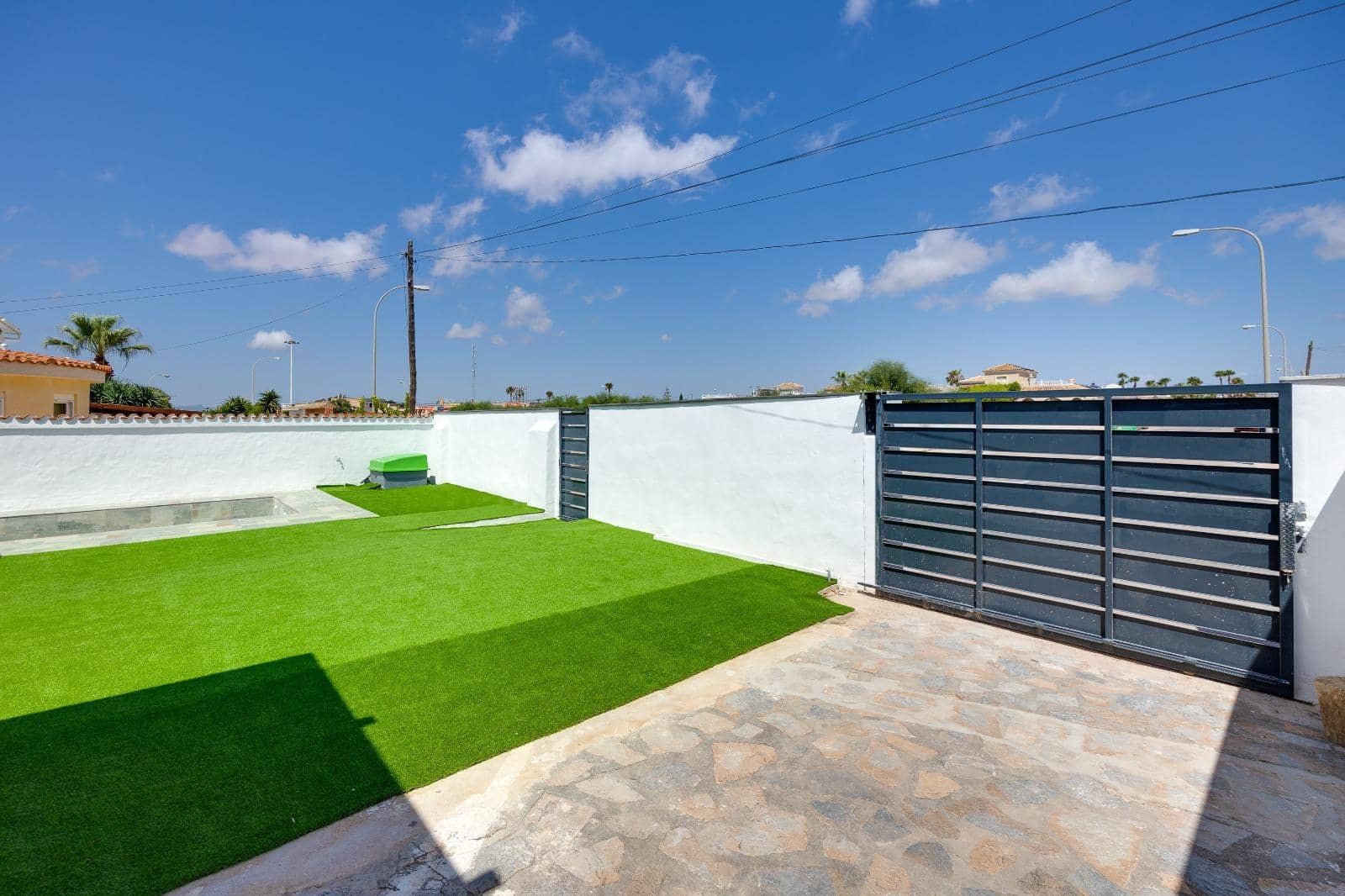 4 slaapkamer Villa te koop in San Luis met garage - € 400.000 (Ref: 9813304)