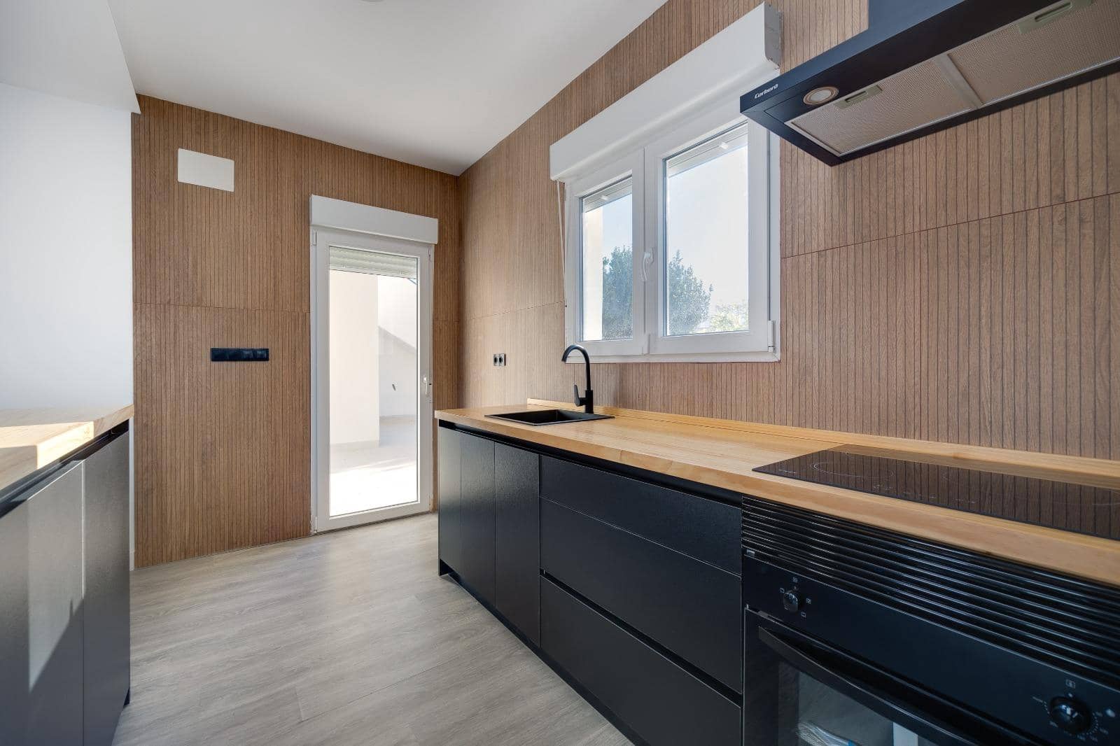 4 slaapkamer Villa te koop in San Luis met garage - € 400.000 (Ref: 9813304)