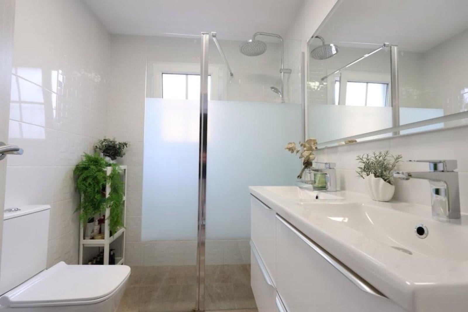 4 camera da letto Villa in vendita in Filipinas - 408.000 € (Rif: 9813305)