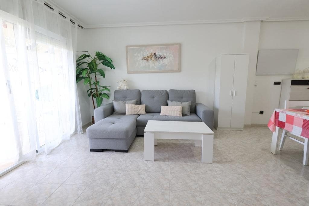 2 soveværelse Lejlighed til salg i Playa Flamenca - € 169.000 (Ref: 9813306)