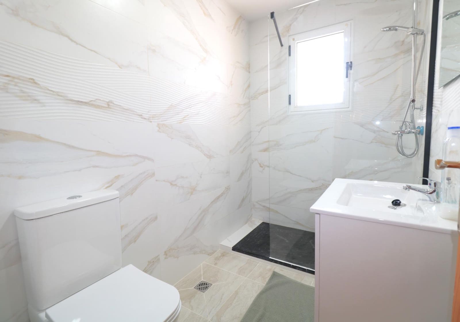 3 sypialnia Apartament na sprzedaż w Torrevieja - 228 000 € (Ref: 9813308)