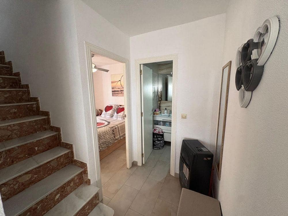 Adosado de 3 habitaciones en Los Altos en venta - 189.995 € (Ref: 9820450)