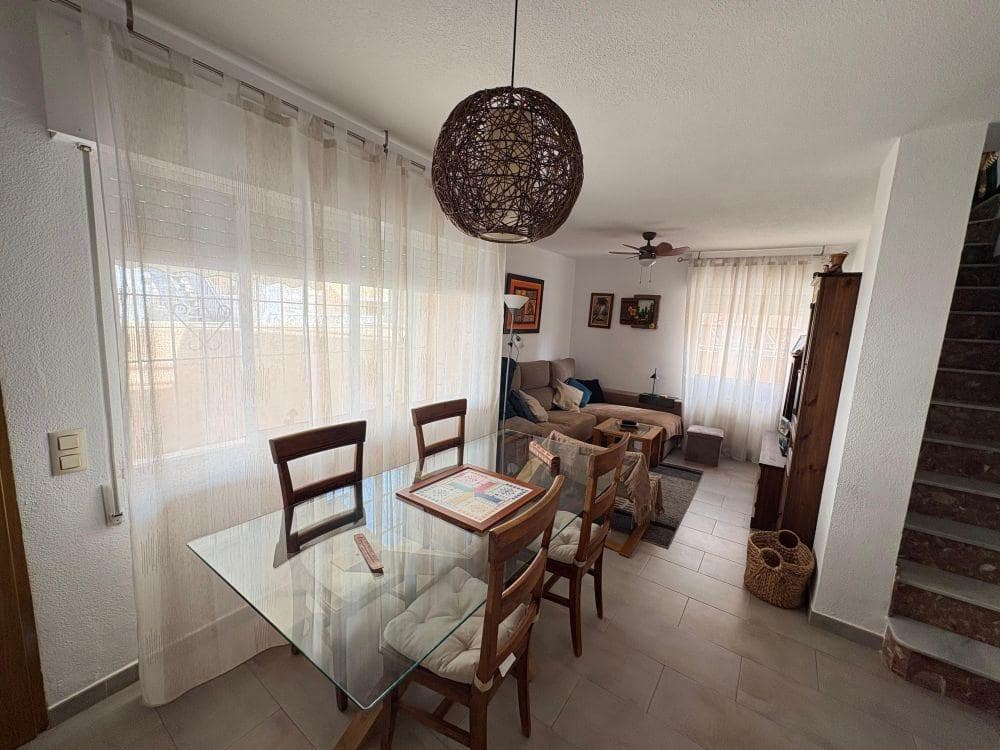 Adosado de 3 habitaciones en Los Altos en venta - 189.995 € (Ref: 9820450)