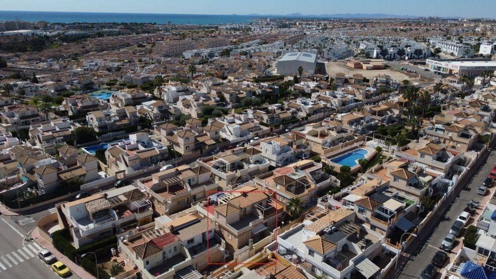 Adosado de 3 habitaciones en Los Altos en venta - 189.995 € (Ref: 9820450)