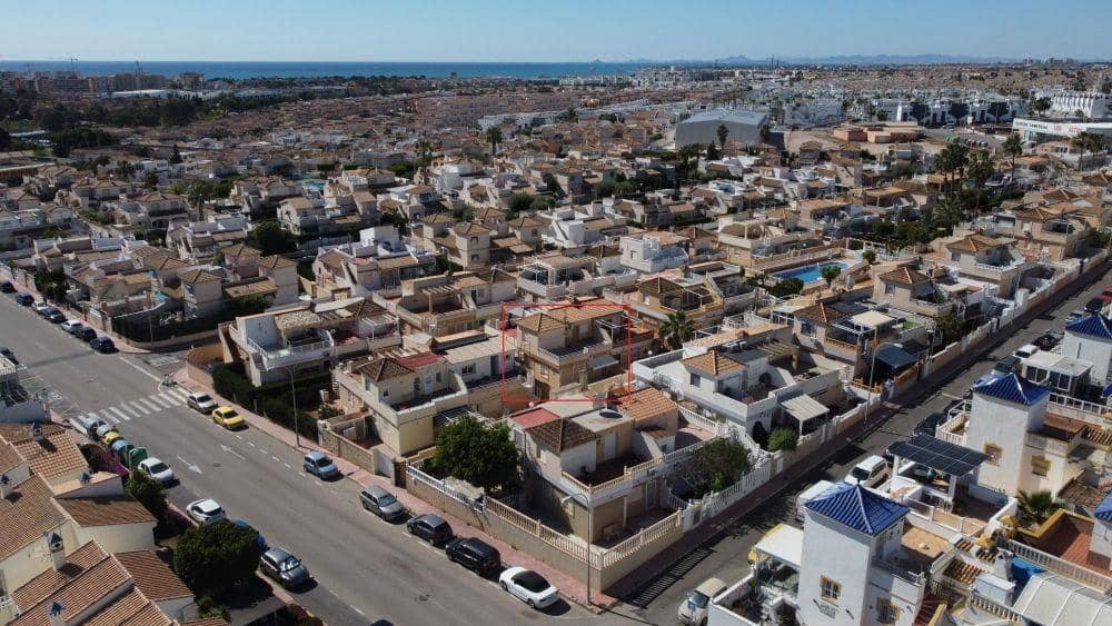 Adosado de 3 habitaciones en Los Altos en venta - 189.995 € (Ref: 9820450)