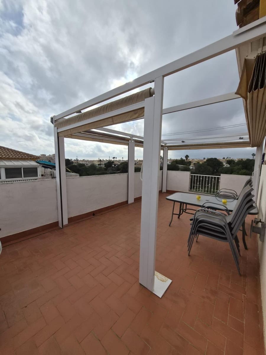 Chalet de 5 habitaciones en Playa Flamenca en venta - 278.000 € (Ref: 9822867)