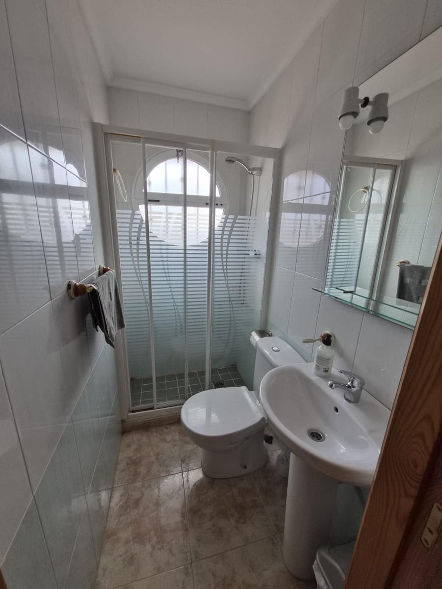 Chalet de 5 habitaciones en Playa Flamenca en venta - 278.000 € (Ref: 9822867)