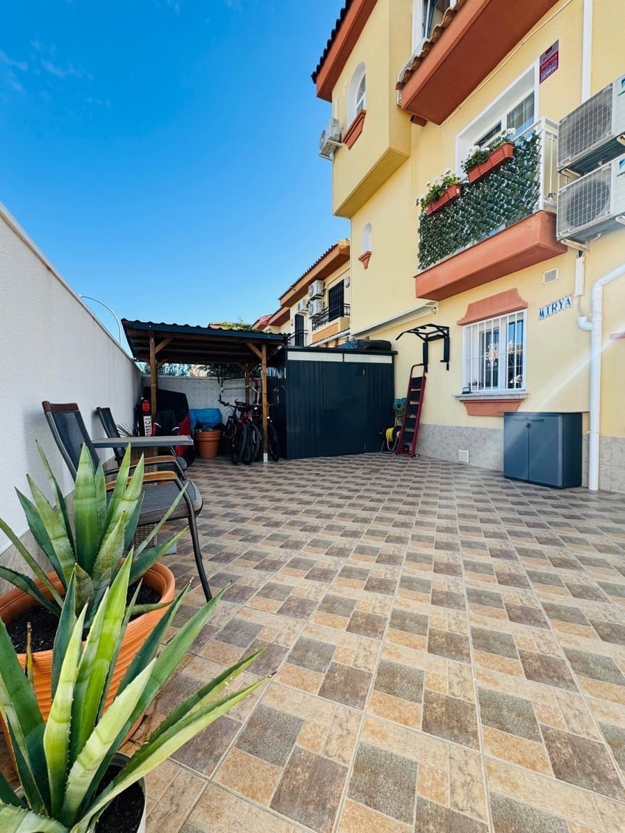 3 soveværelse Rækkehus til salg i La Florida - € 229.000 (Ref: 9822868)