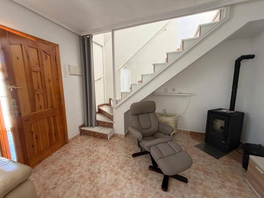 Chalet de 2 habitaciones en Playa Flamenca en venta - 219.000 € (Ref: 9829048)