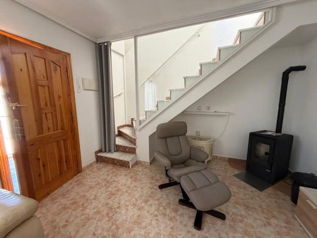 2 makuuhuone Huvila myytävänä paikassa Playa Flamenca, Orihuela - 219 000 € (Ref: 9829048)