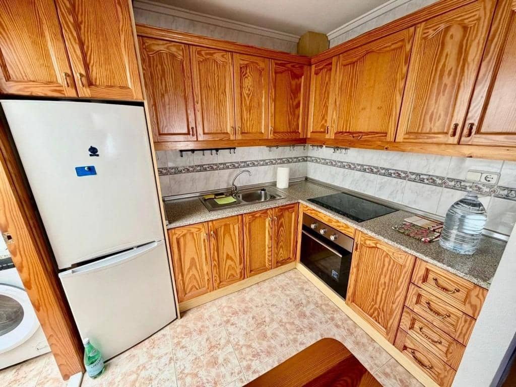 Chalet de 2 habitaciones en Playa Flamenca en venta - 219.000 € (Ref: 9829048)