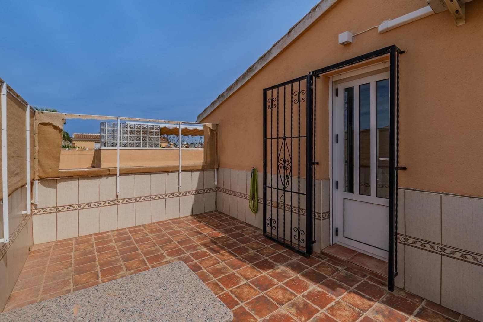 2 soverom Villa til salgs i La Chismosa - € 259 000 (Ref: 9866971)