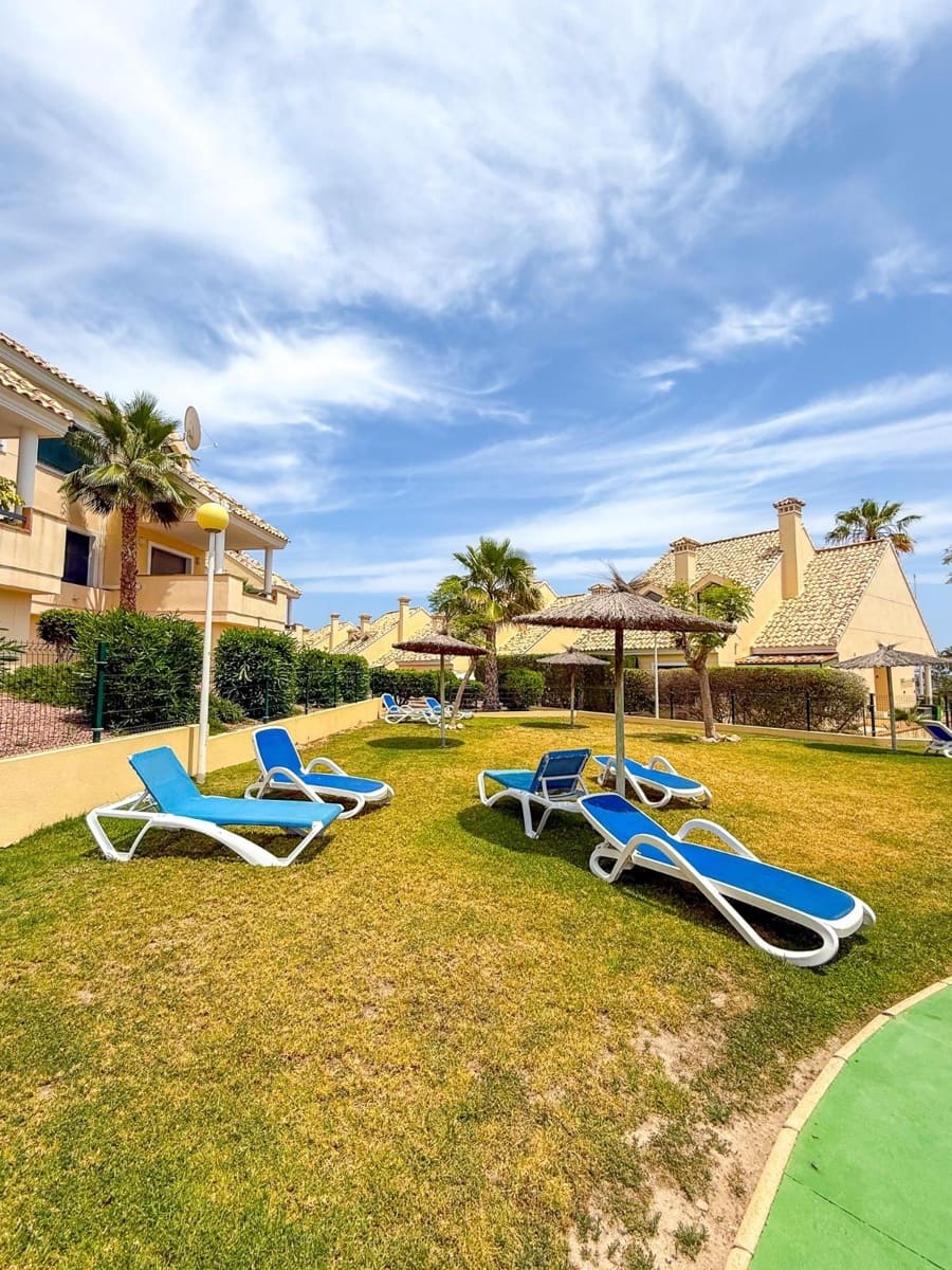 3 quarto Apartamento para venda em Campoamor com piscina - 255 000 € (Ref: 9866974)