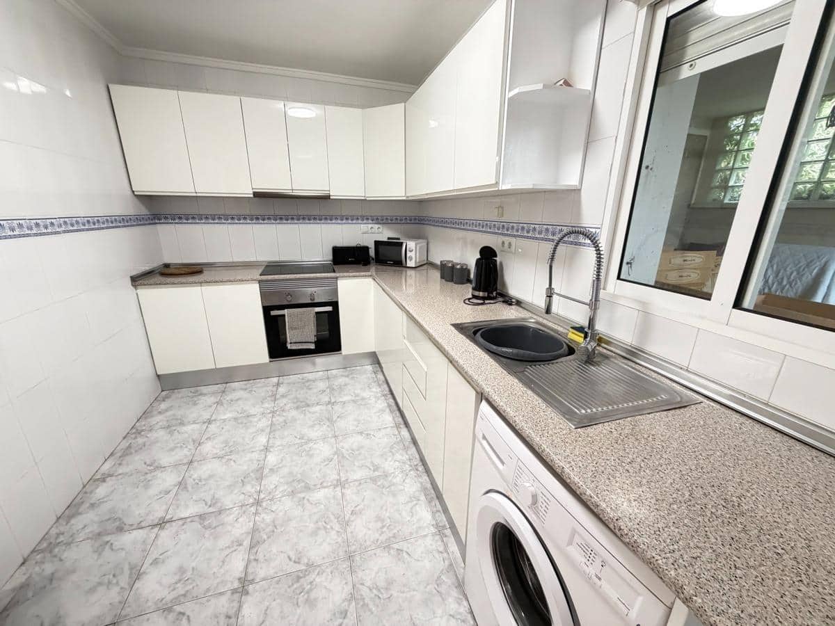 4 Zimmer Villa zu verkaufen in Villamartin - 385.000 € (Ref: 9873458)