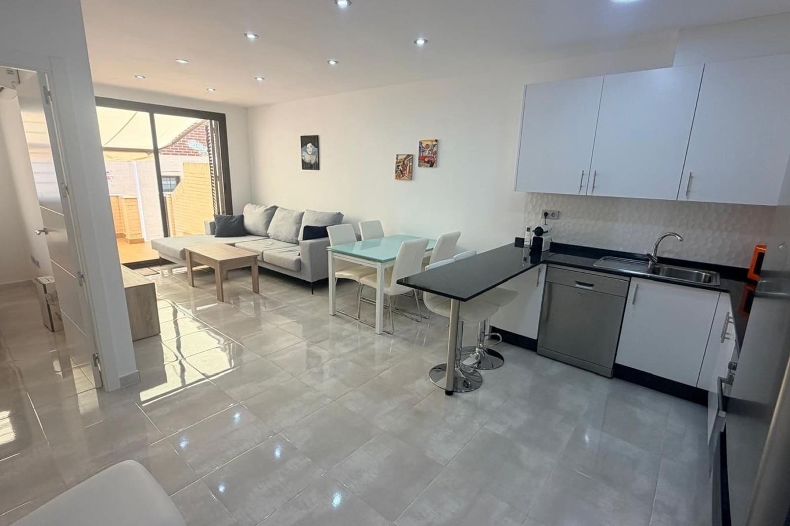 3 slaapkamer Appartement te koop in Orihuela Costa met garage - € 215.000 (Ref: 9890339)