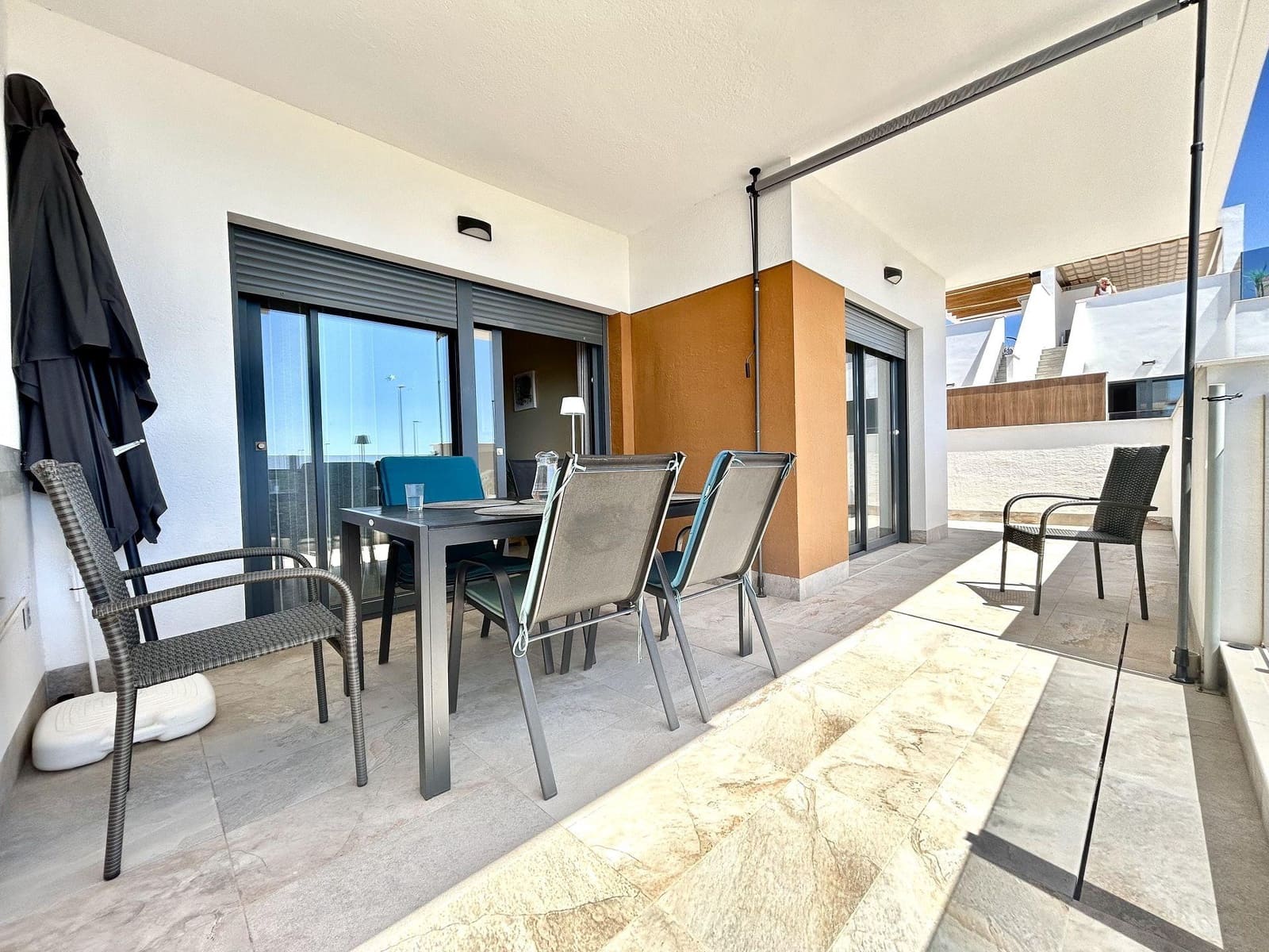 2 Zimmer Apartment zu verkaufen in Pilar de la Horadada mit Pool - 330.000 € (Ref: 9892299)