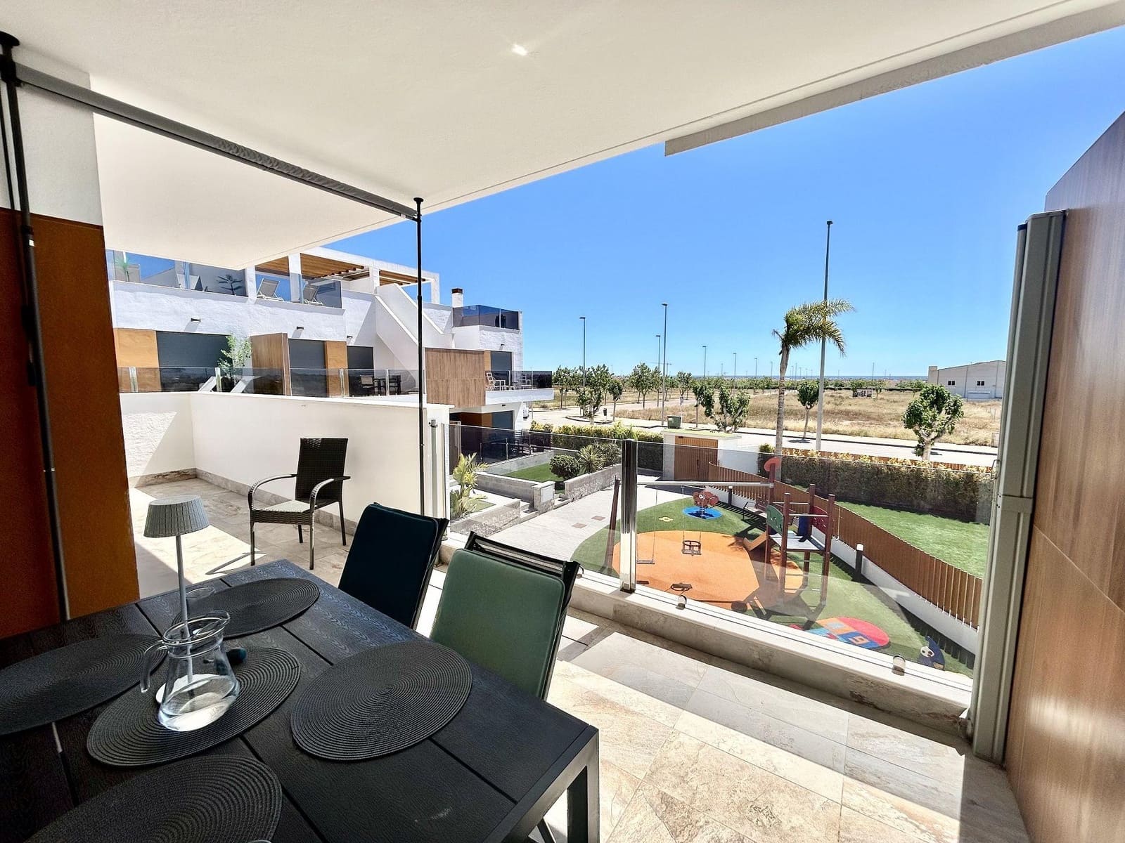 2 Zimmer Apartment zu verkaufen in Pilar de la Horadada mit Pool - 330.000 € (Ref: 9892299)