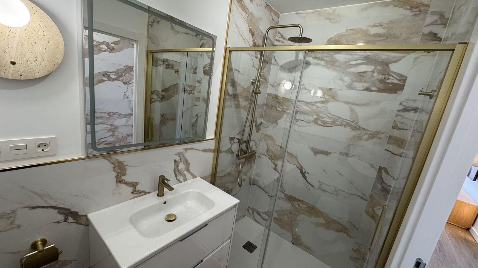2 Zimmer Penthouse zu verkaufen in Punta Prima mit Pool - 220.000 € (Ref: 9892302)
