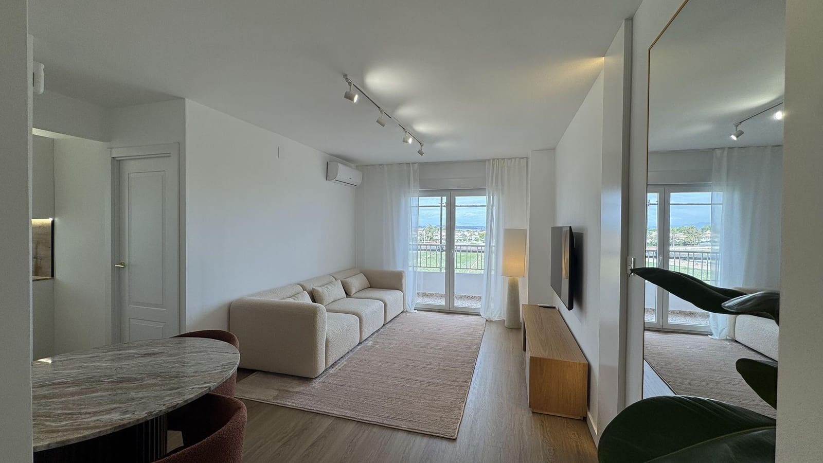 2 Zimmer Penthouse zu verkaufen in Punta Prima mit Pool - 220.000 € (Ref: 9892302)