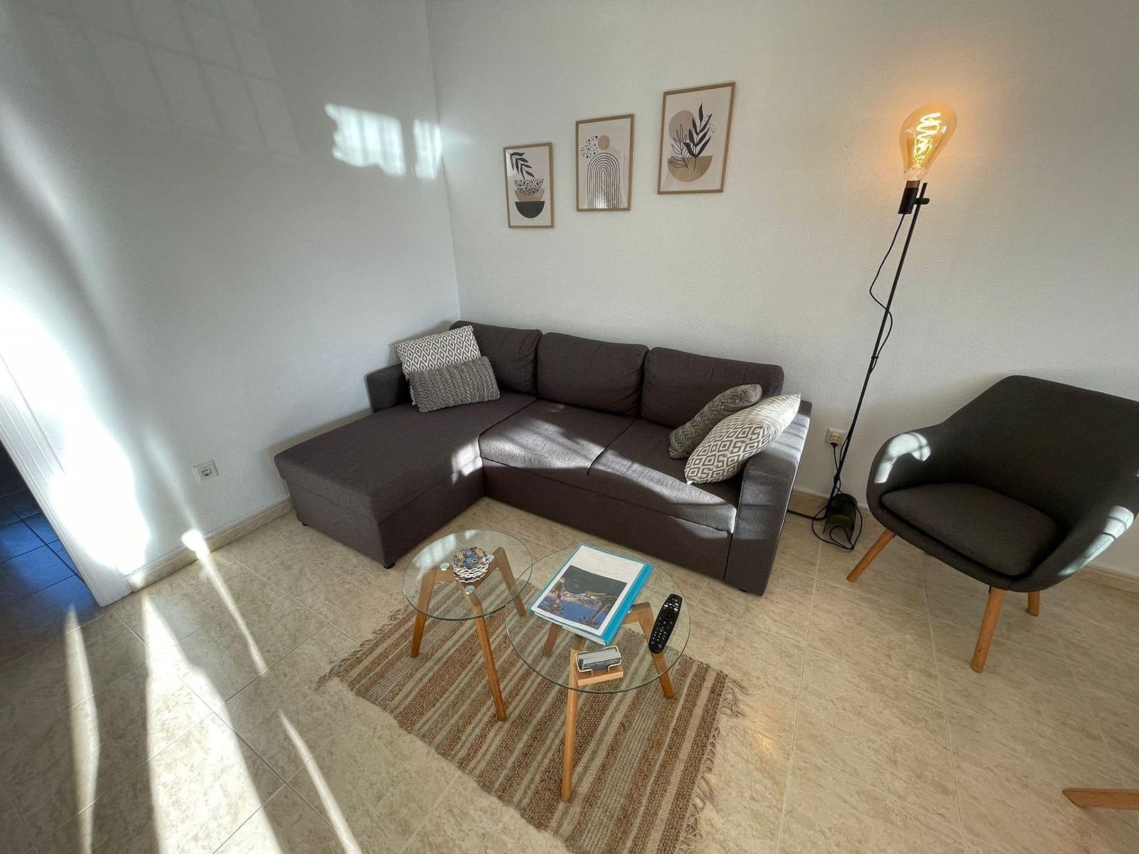 3 slaapkamer Rijtjeshuis te koop in Dona Pepa met zwembad - € 239.900 (Ref: 9892305)