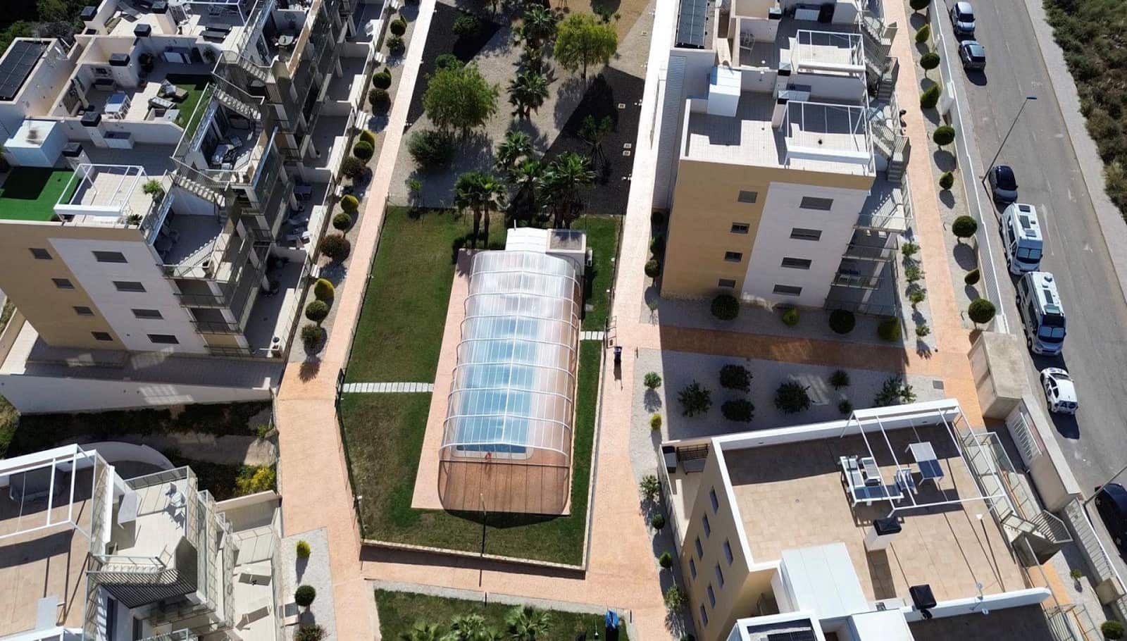 Apartamento de 3 habitaciones en Playa Flamenca en venta con piscina - 324.900 € (Ref: 9892307)