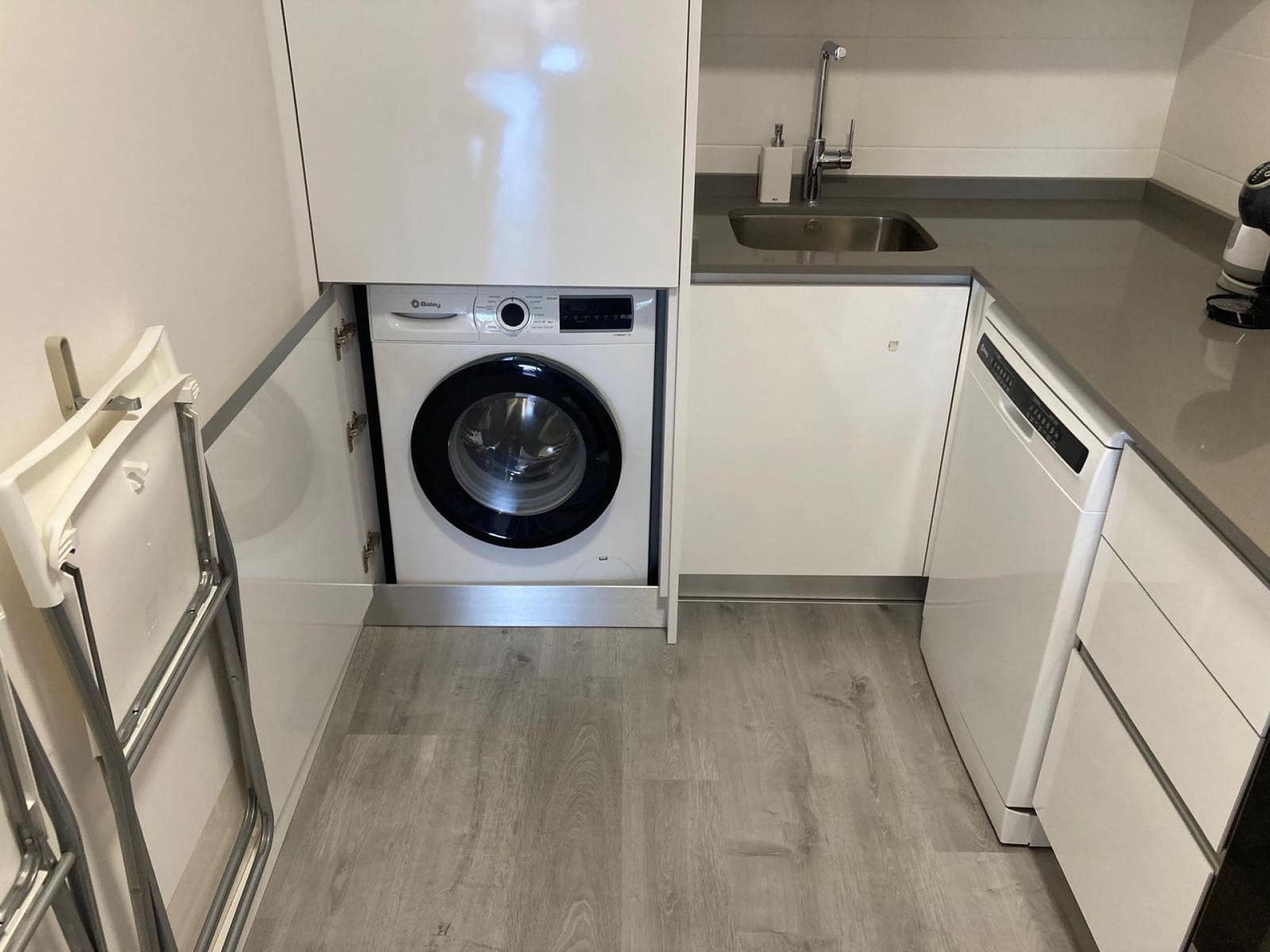 2 soverom Leilighet til salgs i Los Dolses med svømmebasseng garasje - € 340 000 (Ref: 9892309)