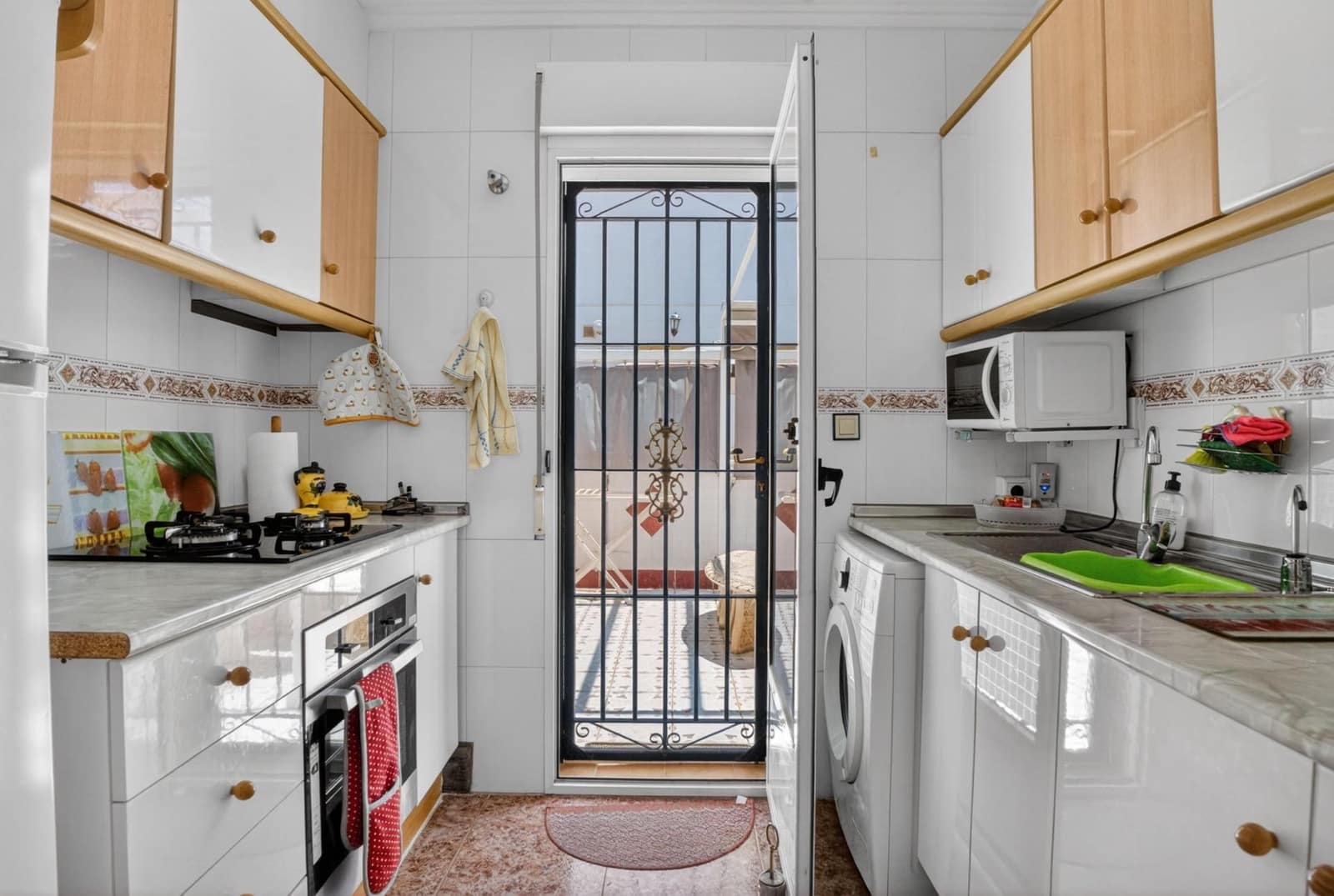 3 sypialnia Apartament na sprzedaż w El Limonar z basenem - 195 000 € (Ref: 9893826)
