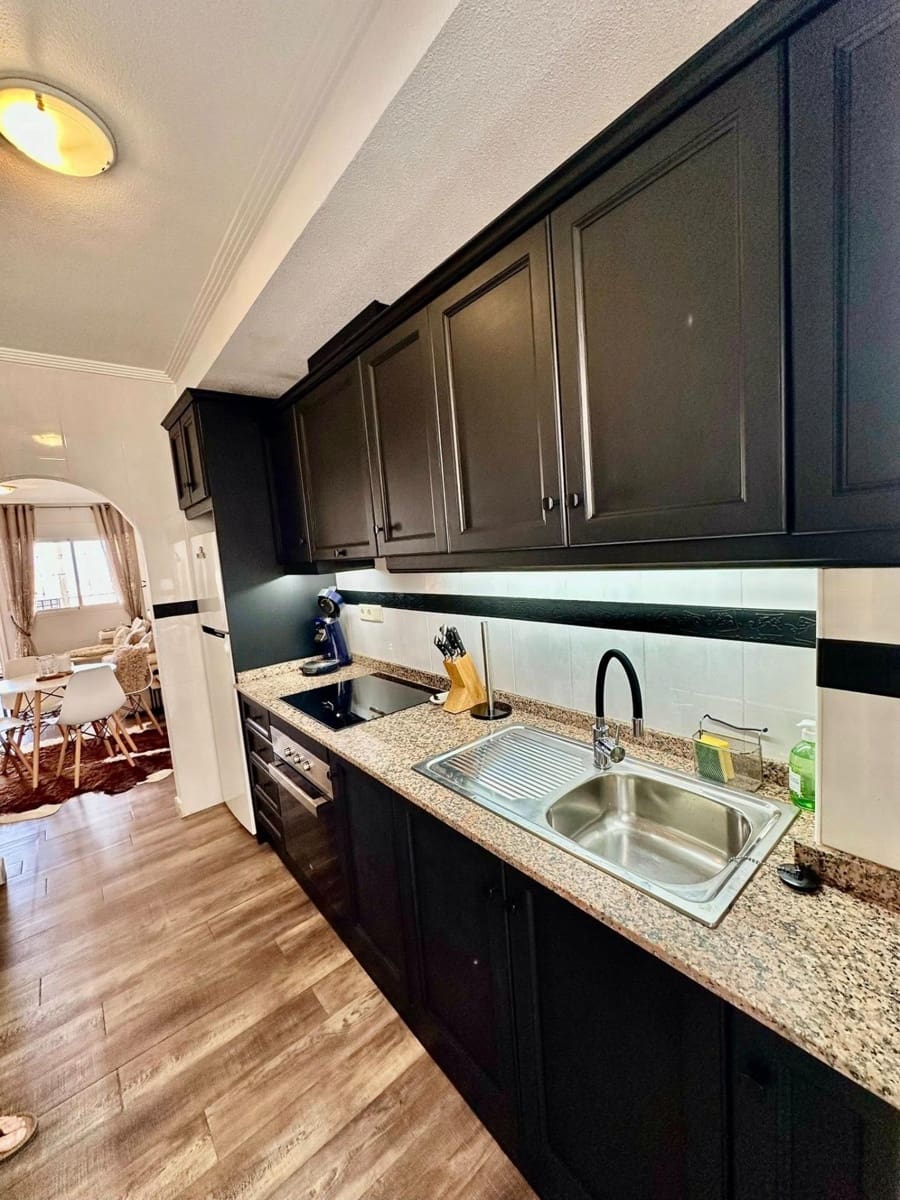 2 bedroom Penthouse for sale in Orihuela Costa - € 199,000 (Ref: 9903873)