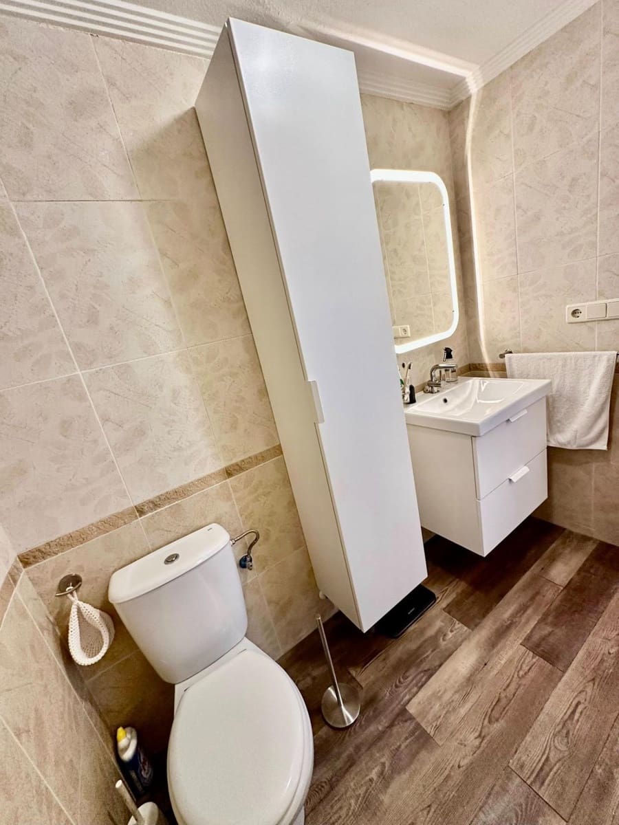 2 bedroom Penthouse for sale in Orihuela Costa - € 199,000 (Ref: 9903873)
