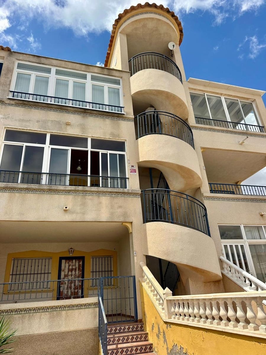 2 bedroom Penthouse for sale in Orihuela Costa - € 199,000 (Ref: 9903873)