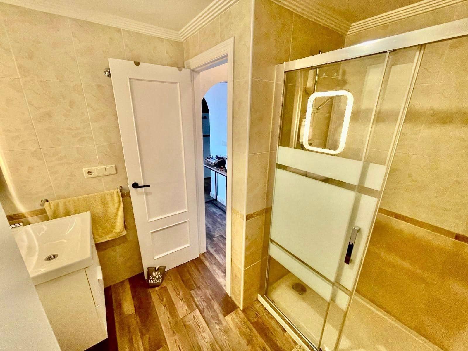2 bedroom Penthouse for sale in Orihuela Costa - € 199,000 (Ref: 9903873)