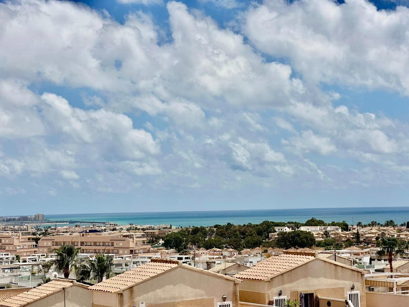 2 bedroom Penthouse for sale in Orihuela Costa - € 199,000 (Ref: 9903873)