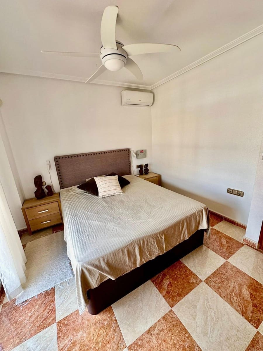 2 chambre Appartement à vendre à Orihuela Costa - 239 000 € (Ref: 9903874)