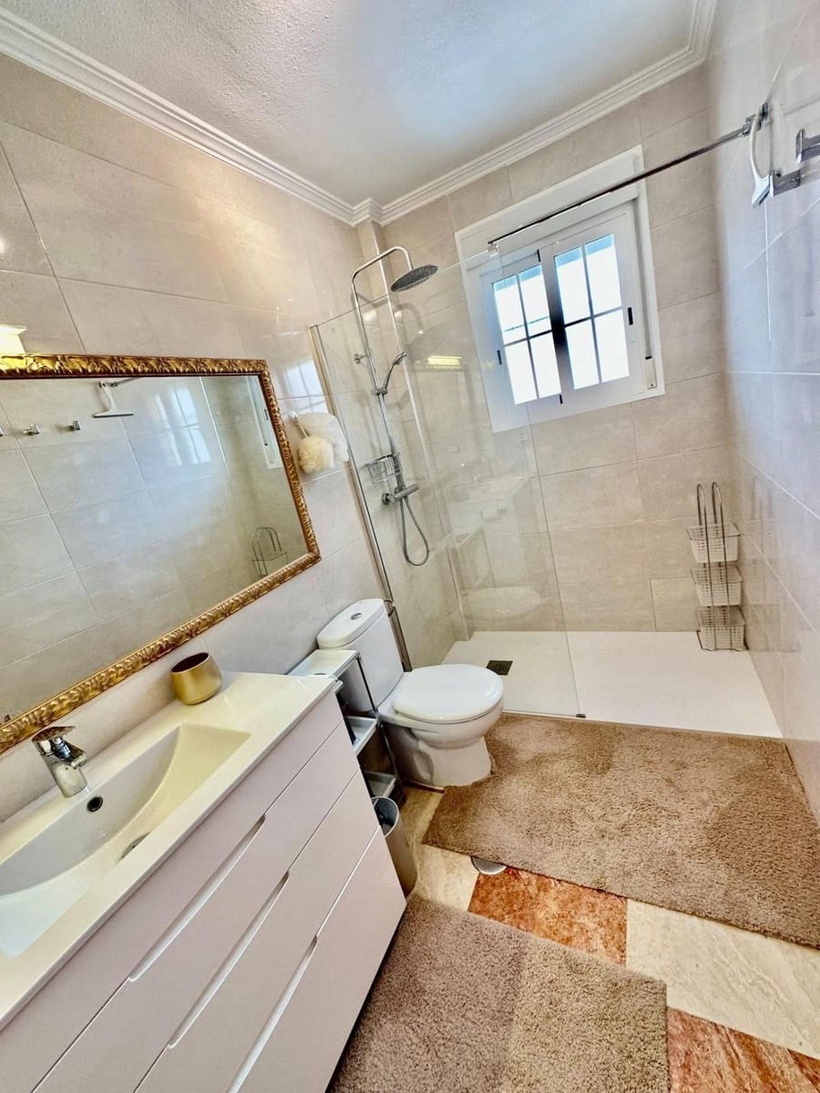 2 chambre Appartement à vendre à Orihuela Costa - 239 000 € (Ref: 9903874)