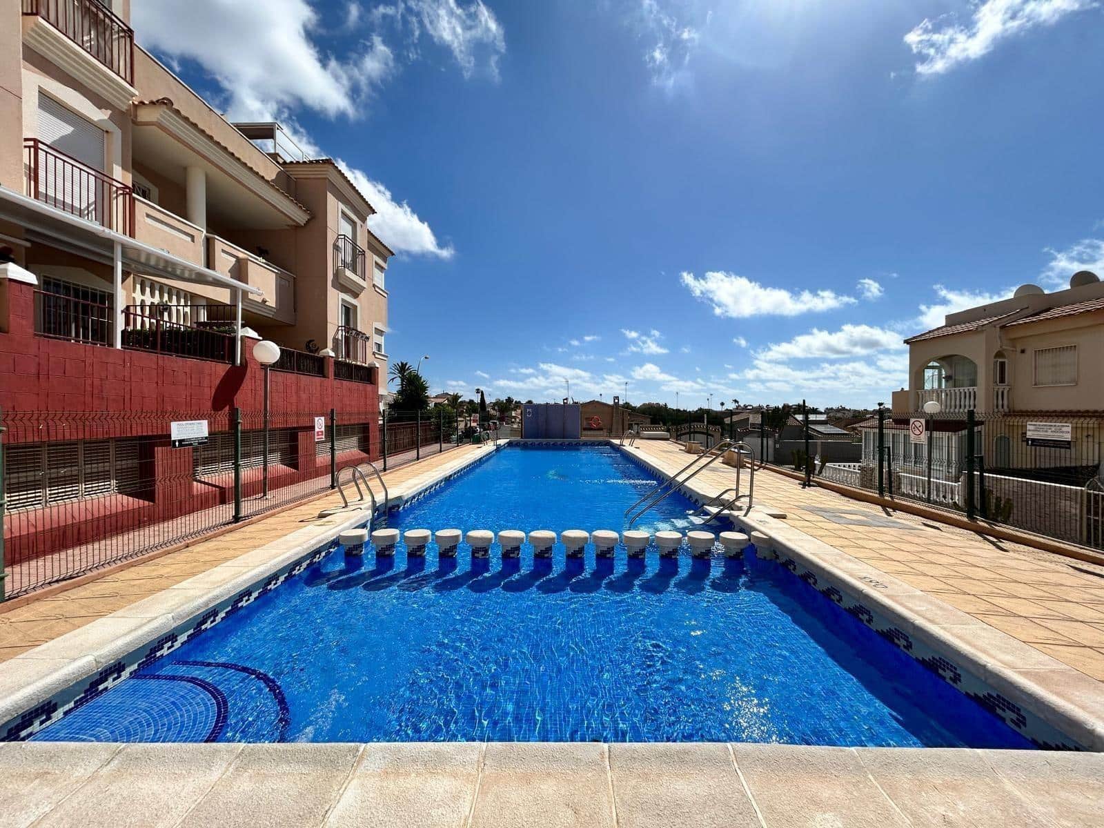 2 soveværelse Bungalow til salg i La Florida - € 145.000 (Ref: 9907532)
