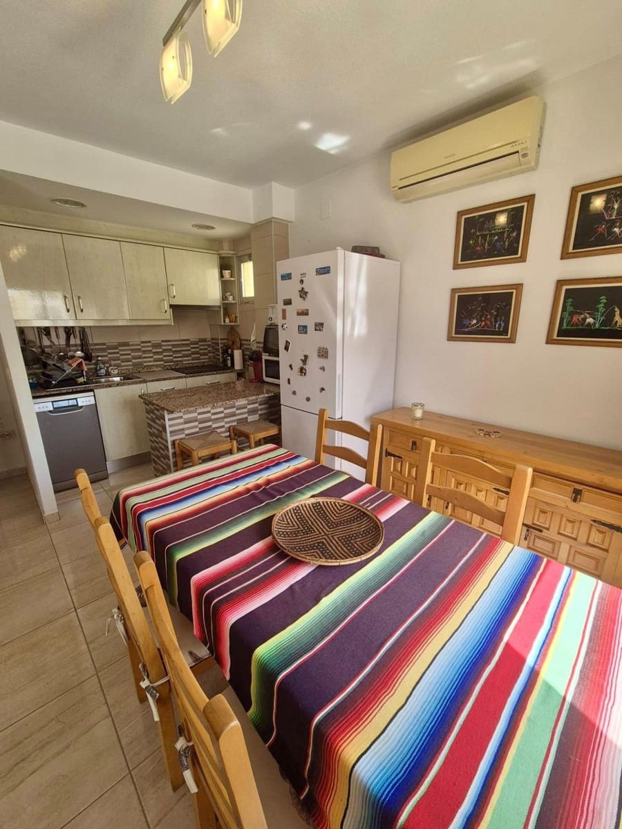 2 sovrum Lägenhet till salu i La Veleta med garage - 139 000 € (Ref: 9907534)