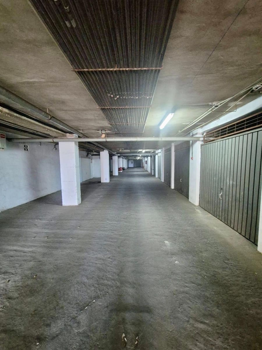 2 sovrum Lägenhet till salu i La Veleta med garage - 139 000 € (Ref: 9907534)