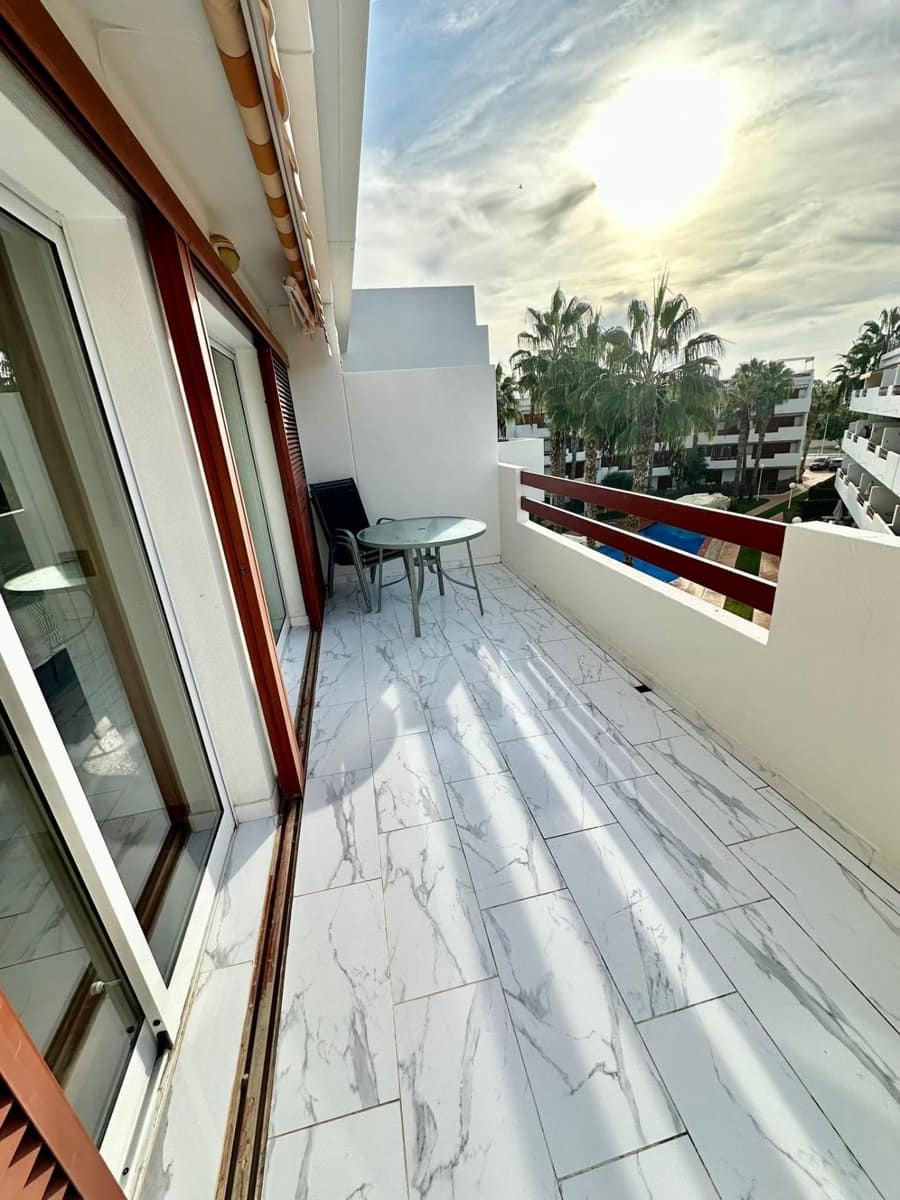 2 Zimmer Penthouse zu verkaufen in Playa Flamenca - 229.950 € (Ref: 9907535)