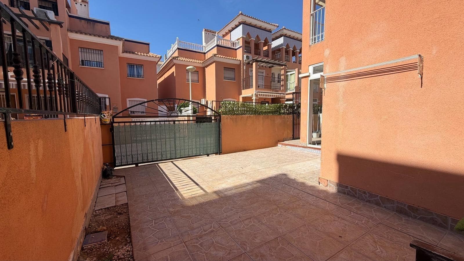 2 sypialnia Bungalow na sprzedaż w Playa Flamenca - 149 900 € (Ref: 9913127)