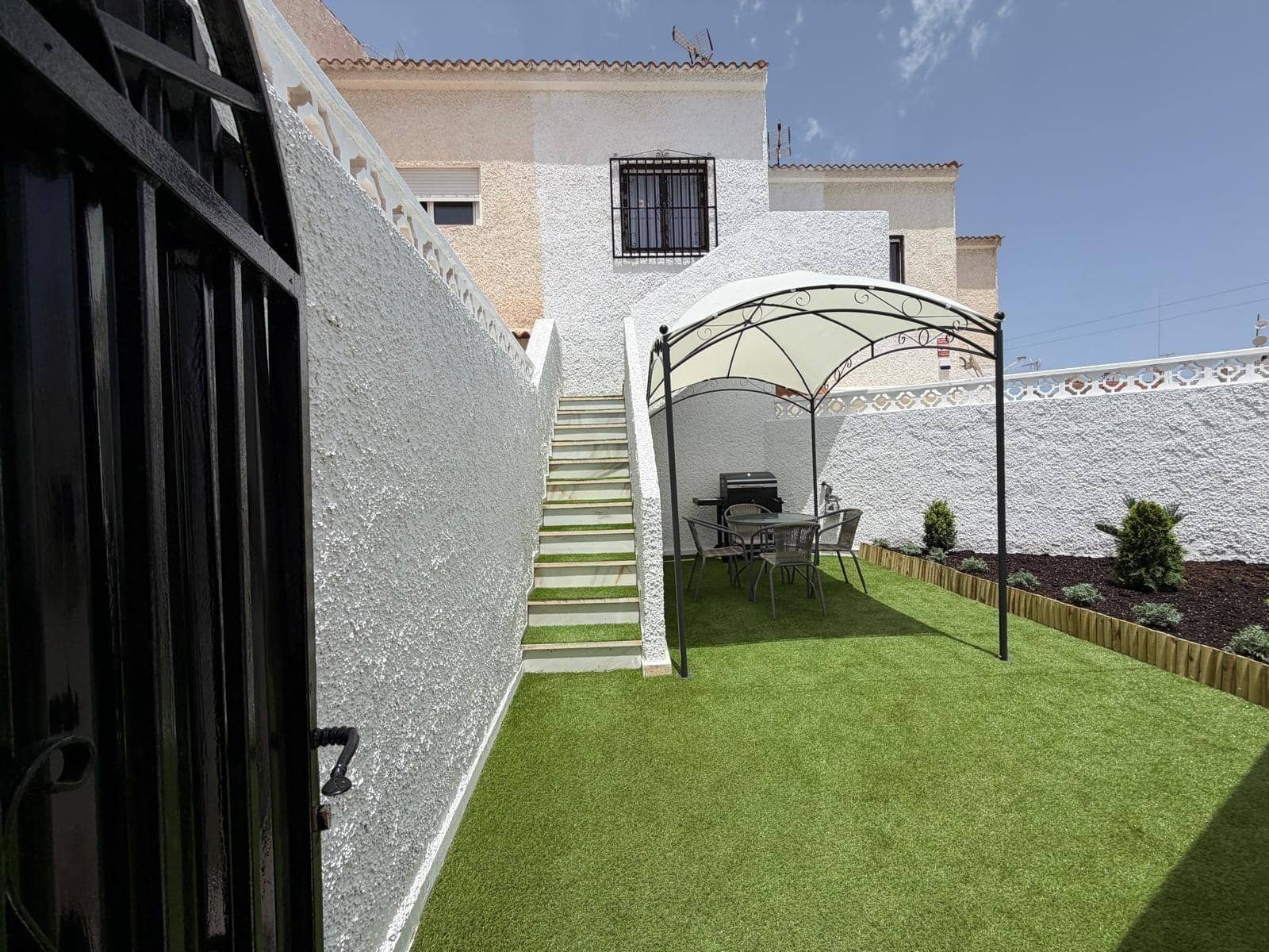 2 Zimmer Bungalow zu verkaufen in El Limonar - 115.000 € (Ref: 9915784)