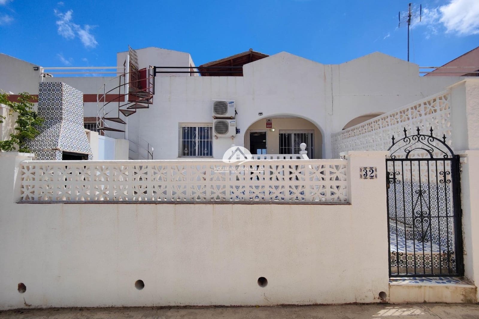2 bedroom Bungalow for sale in Los Balcones - € 129,990 (Ref: 9922267)